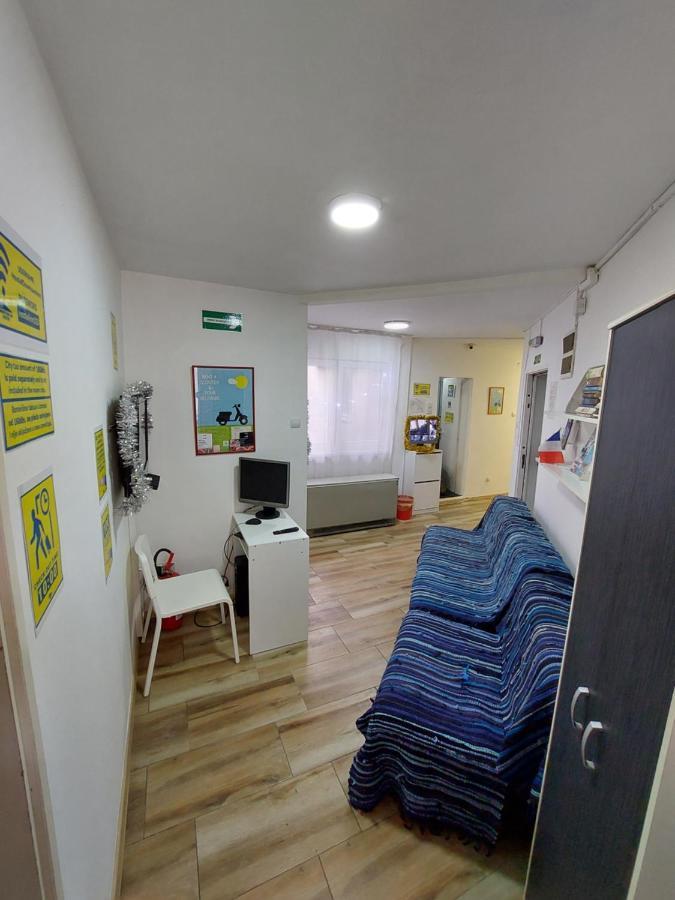 Hostel Inn Downtown Belgrad Dış mekan fotoğraf