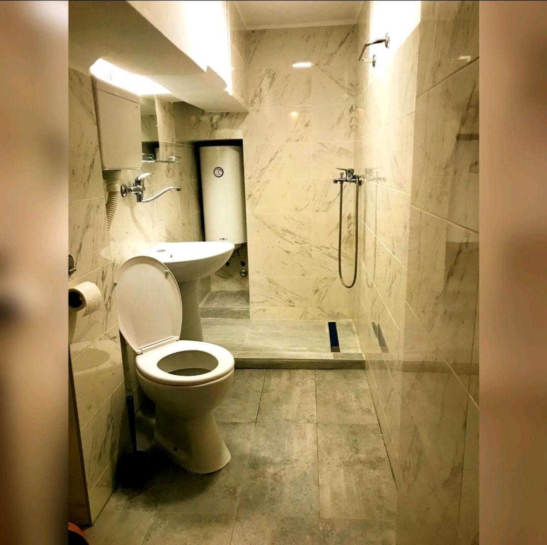 Hostel Inn Downtown Belgrad Dış mekan fotoğraf